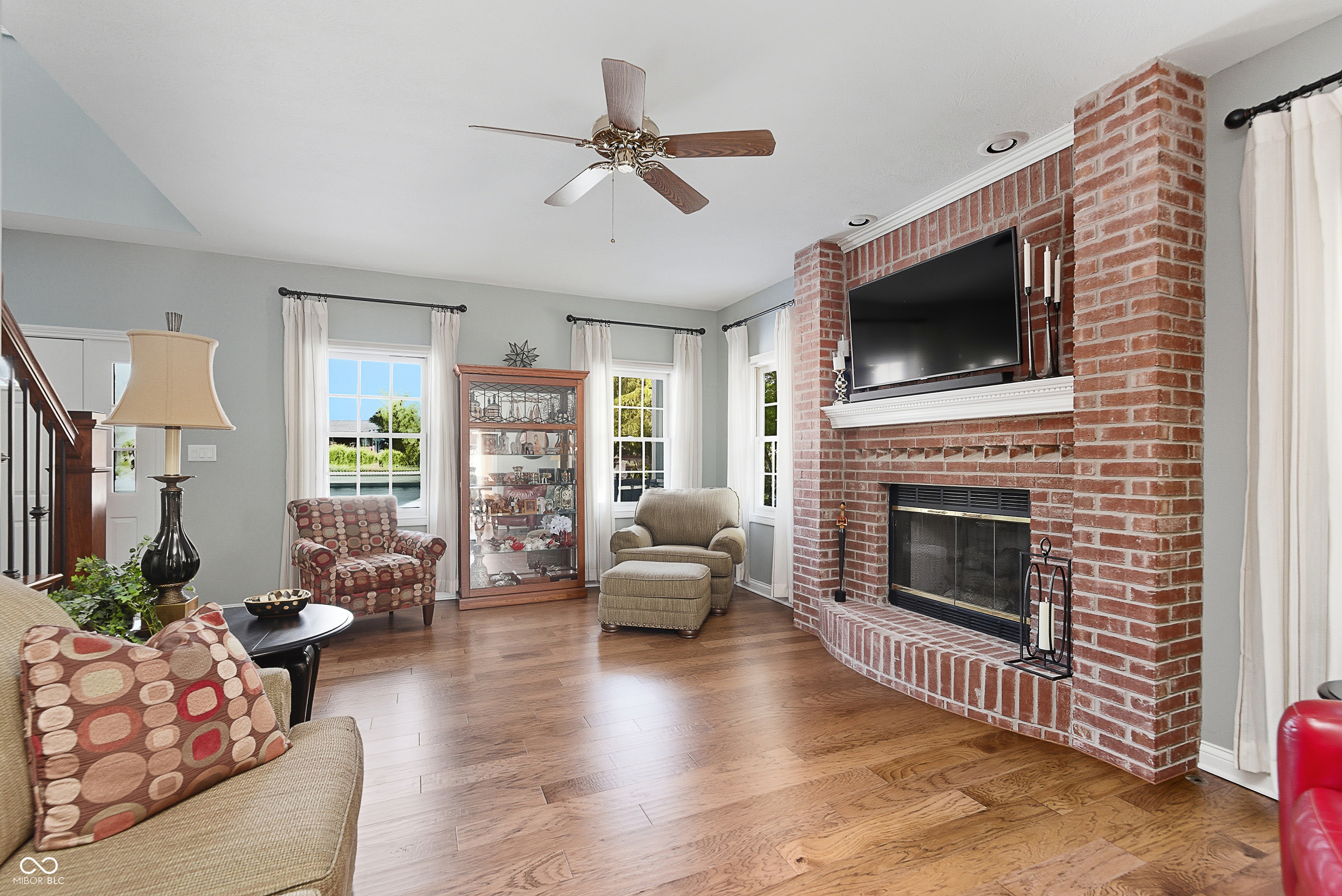 2119 Scarlet Oak Drive