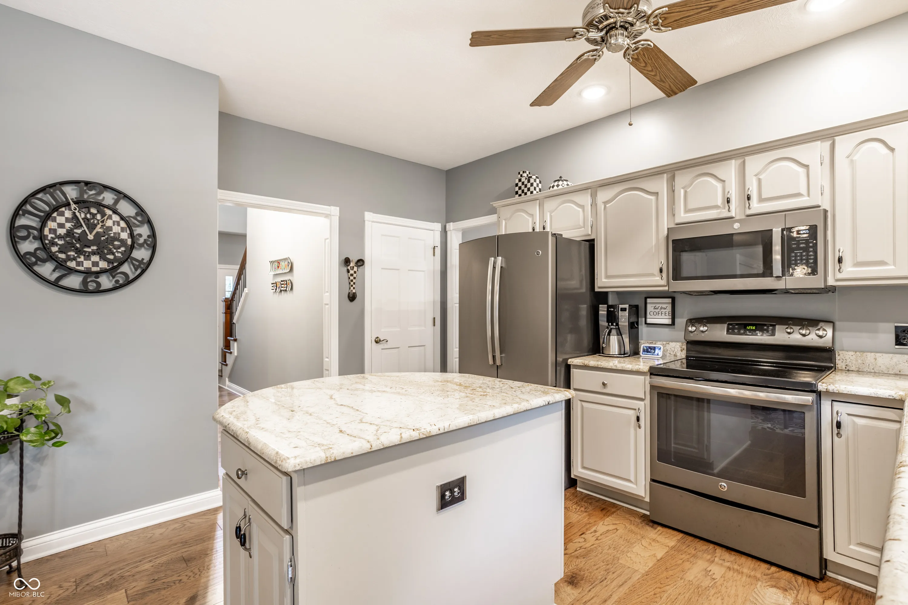 Avon, Indiana 46123, United States, 3 Bedrooms Bedrooms, ,3 BathroomsBathrooms,Residential,Active,254813