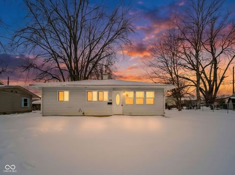 Photo of 3148 Keswick Road, Indianapolis, IN 46222 (MLS # 22082363)