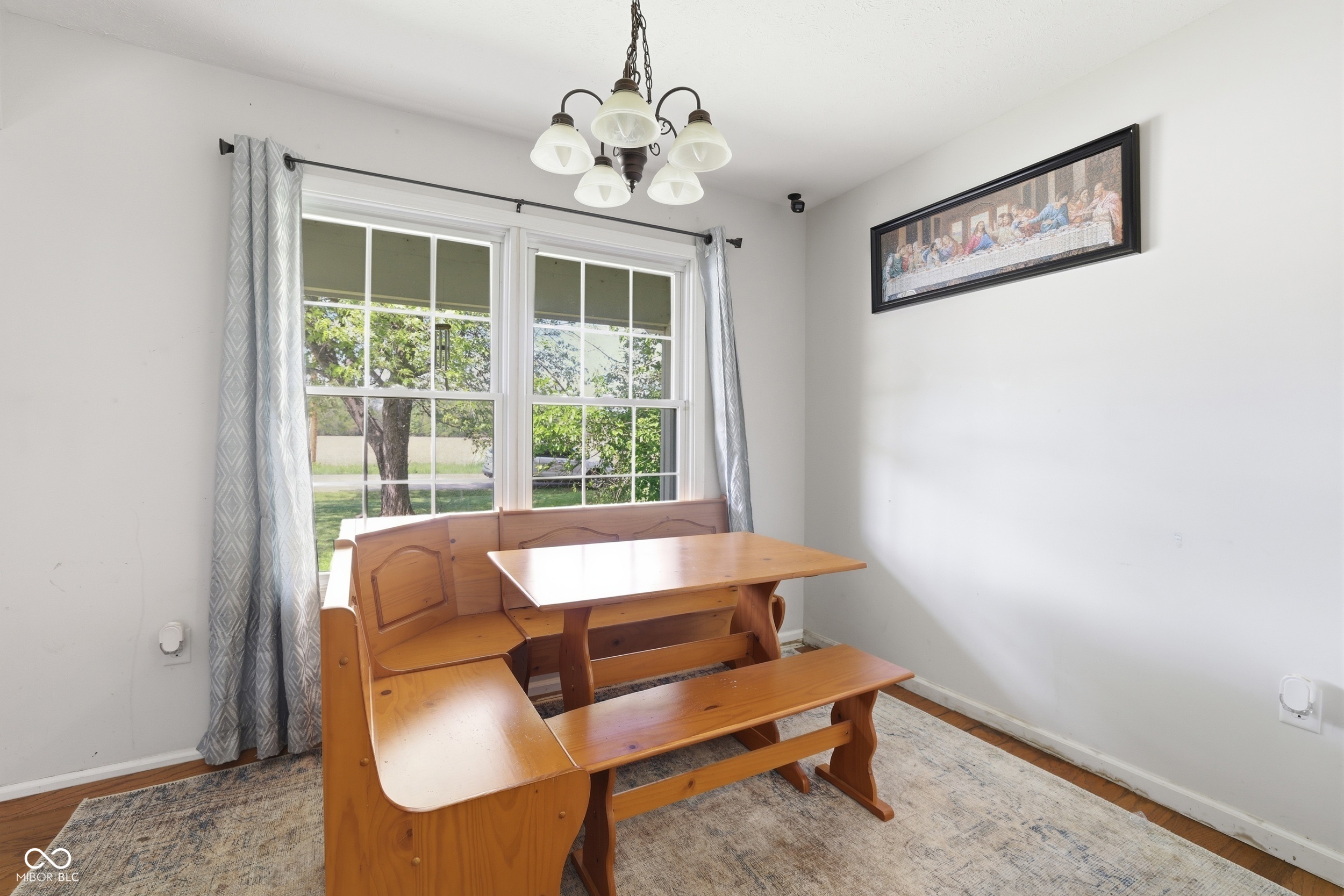 312 Jefferson Valley