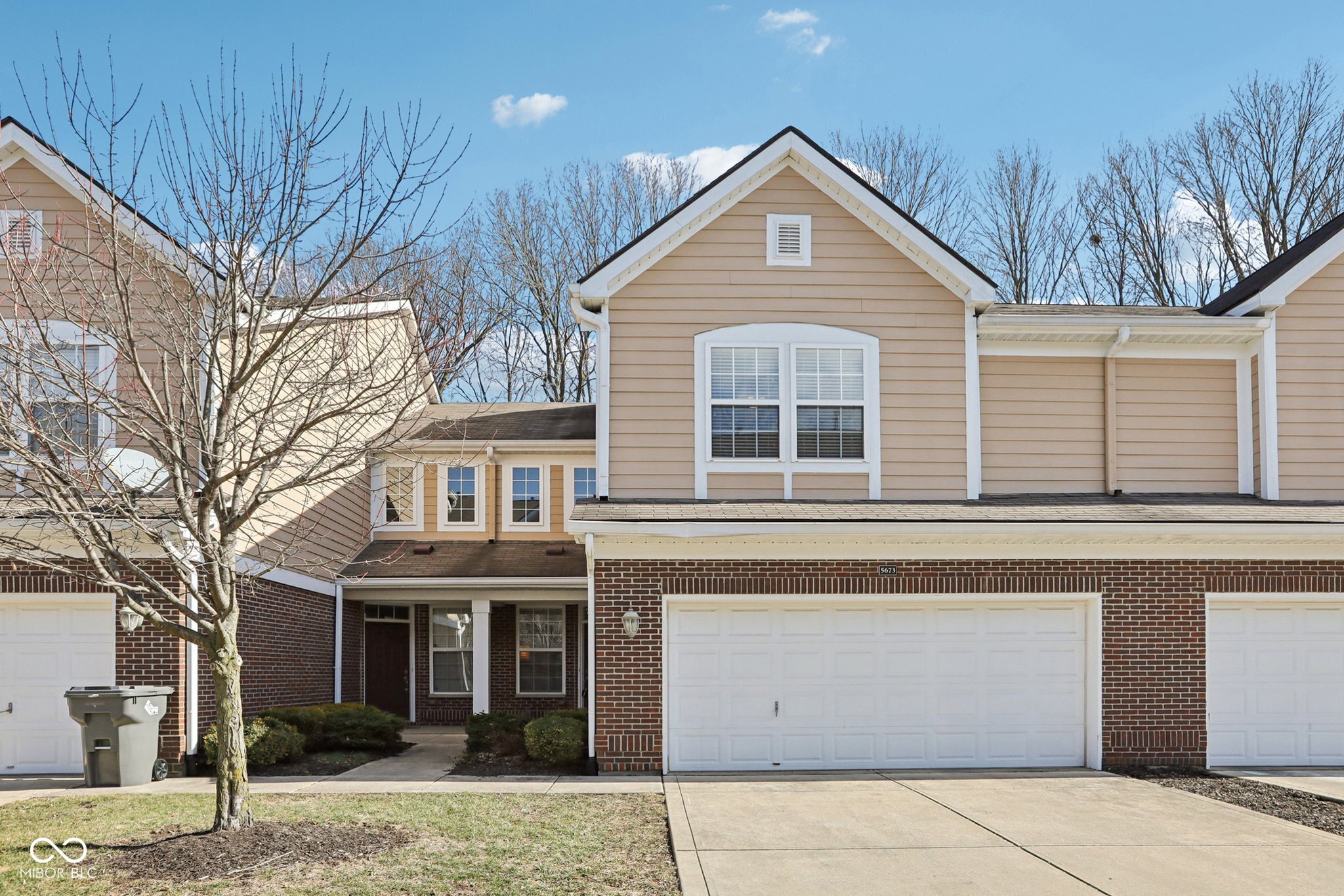 5673 Brownstone Drive 5673