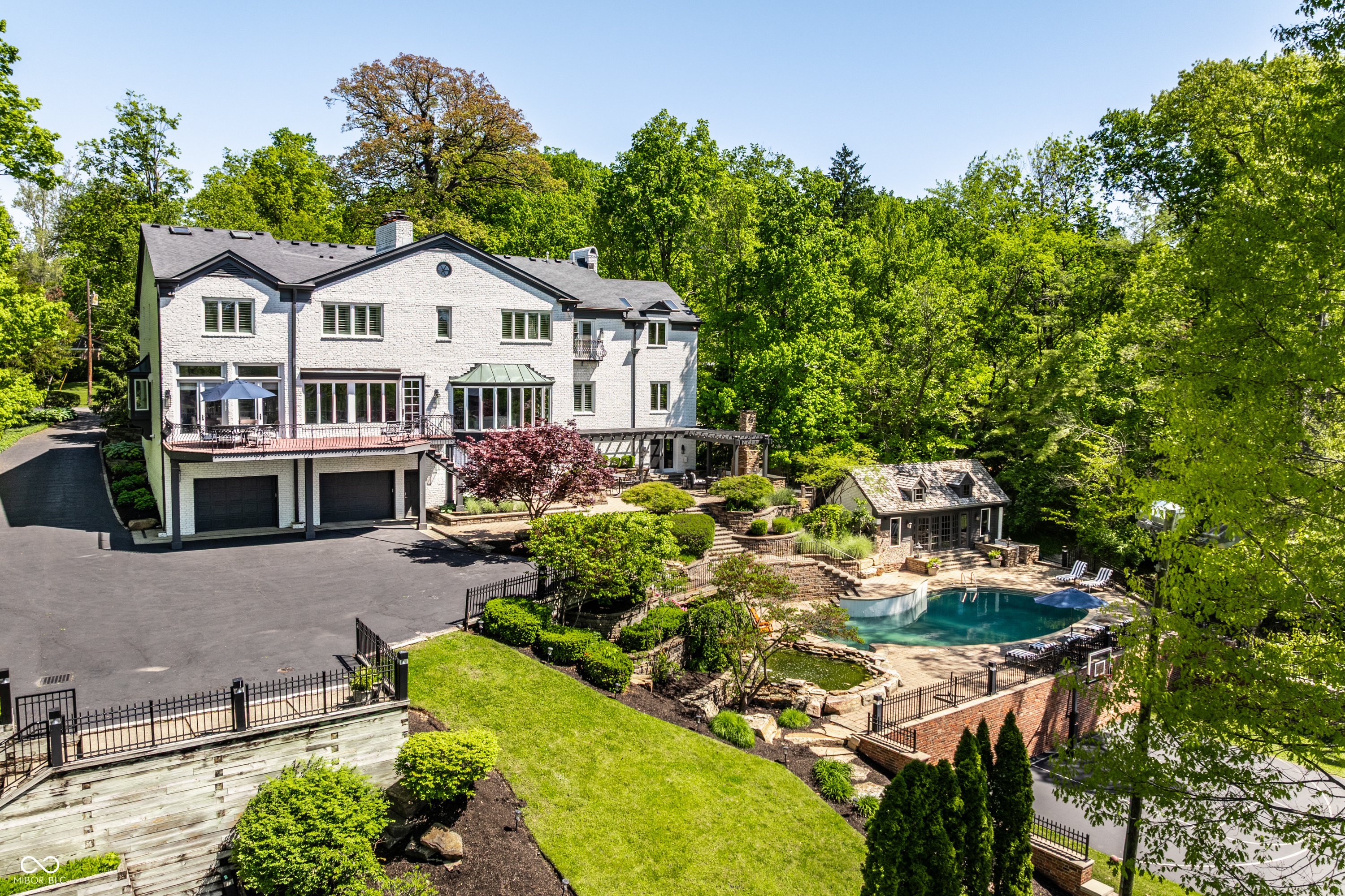 7779 Ridge Road