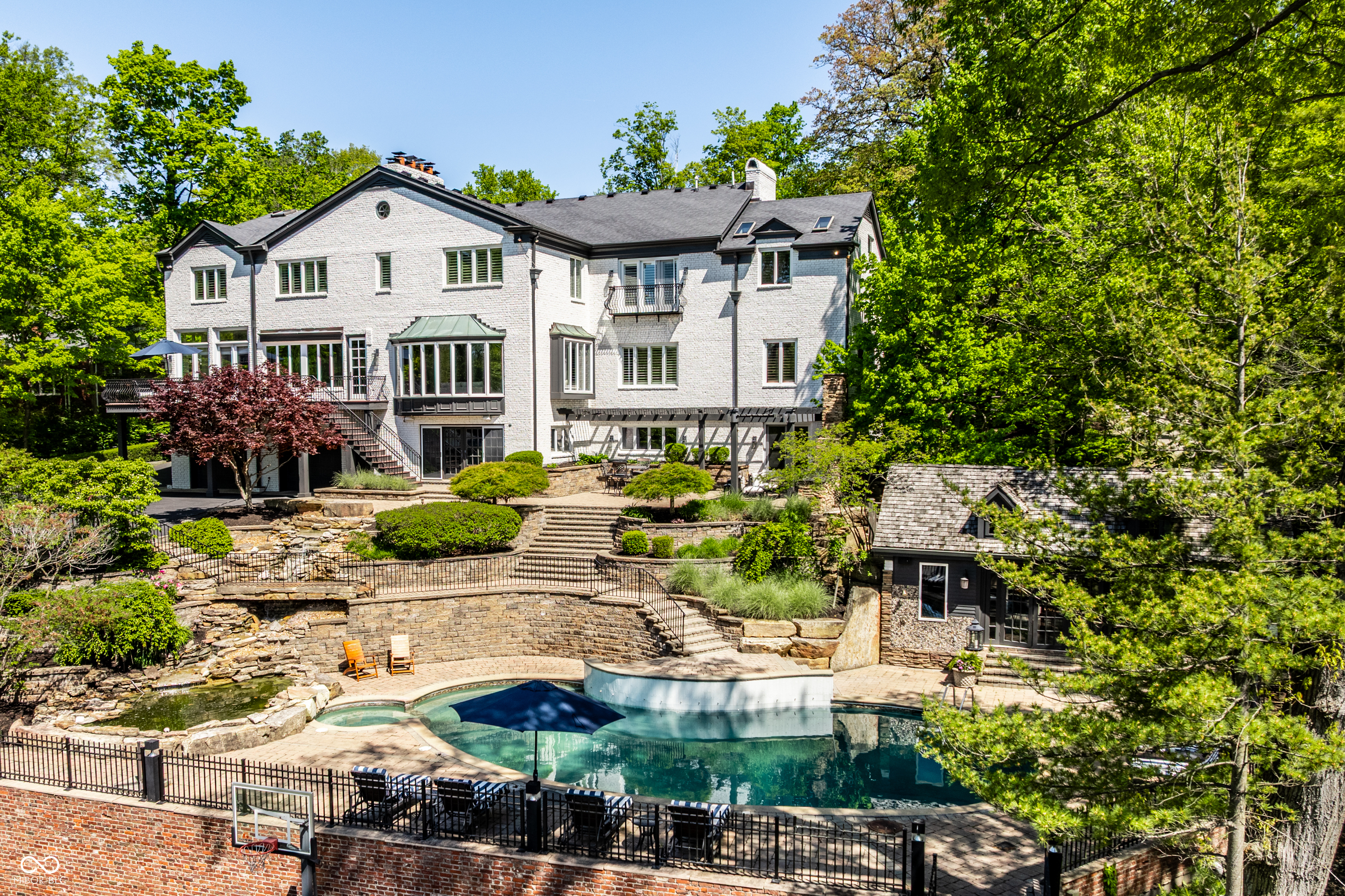 7779 Ridge Road