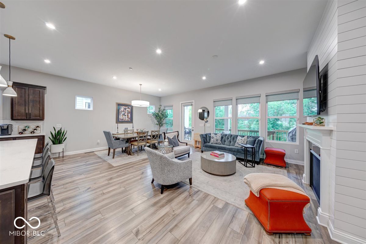 15818 Scher Drive