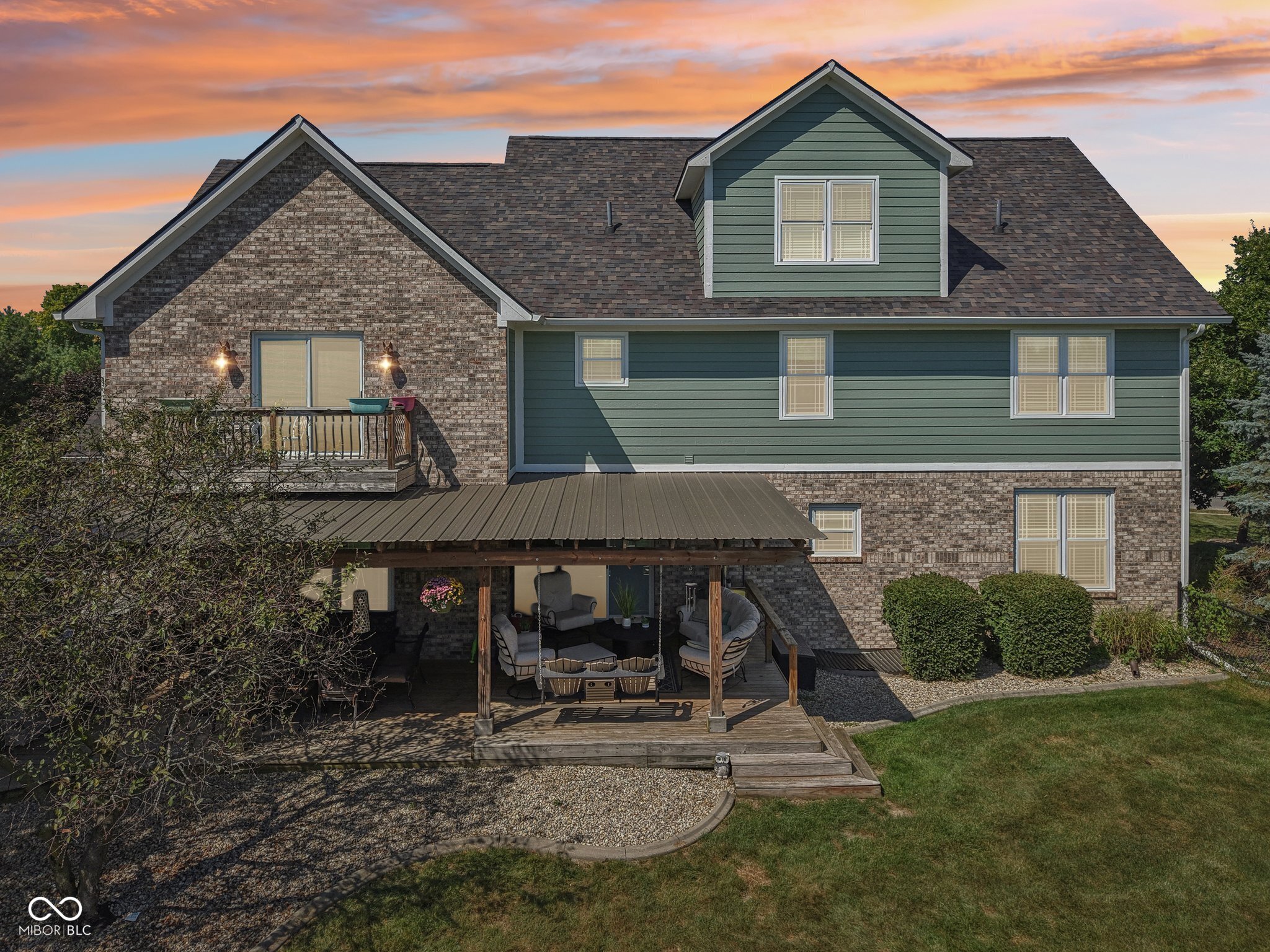 1363 N Winchester Drive