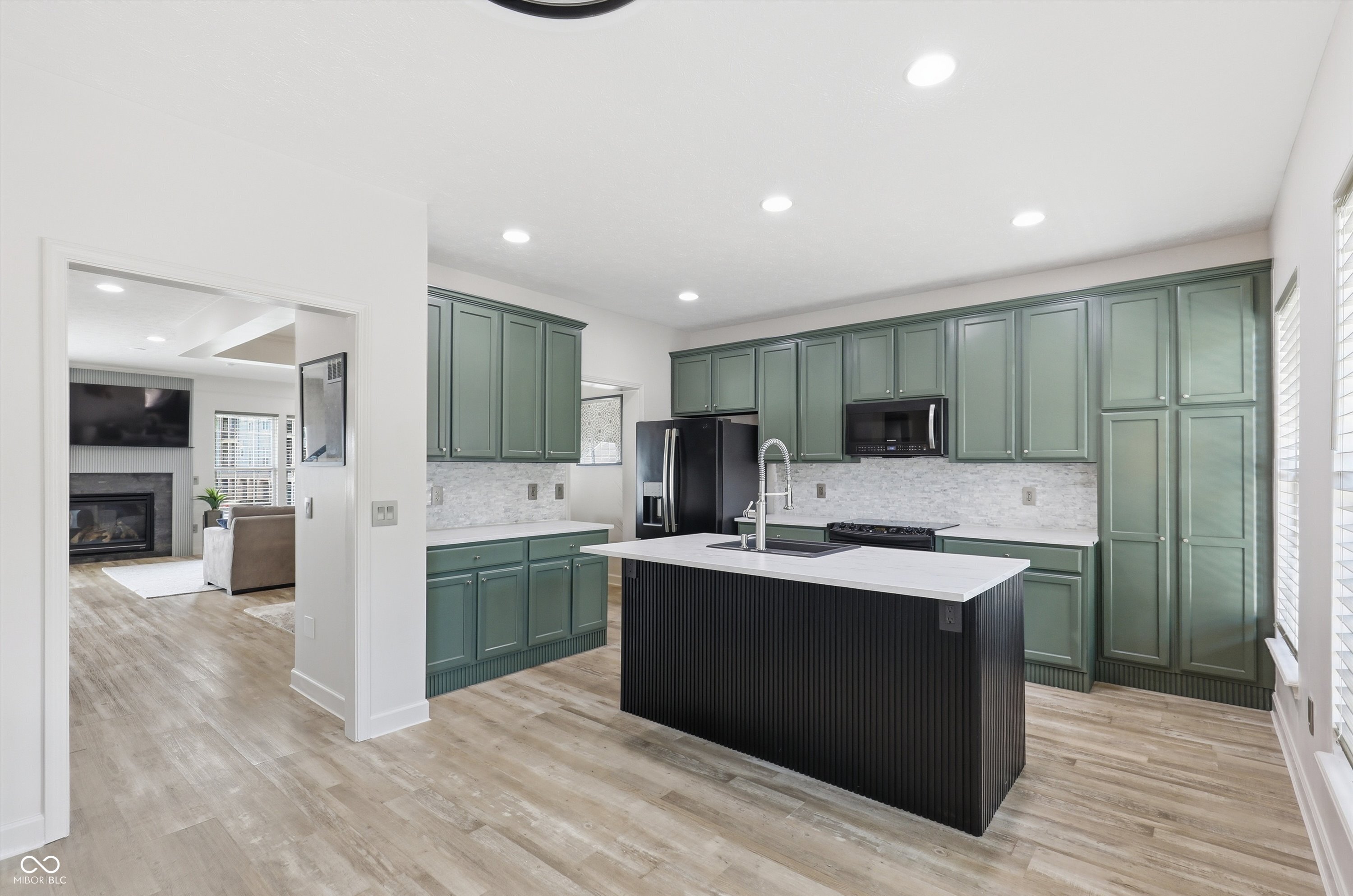 835 Ivy Lane