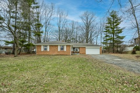 Photo of 4359 Wexford Road, Indianapolis, IN 46226 (MLS # 22077129)