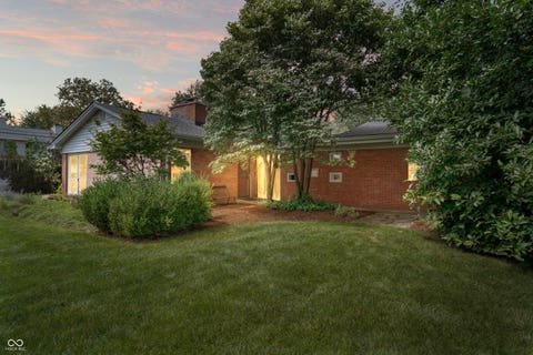 Photo of 10306 New Jersey Street, Carmel, IN 46280 (MLS # 22119916)