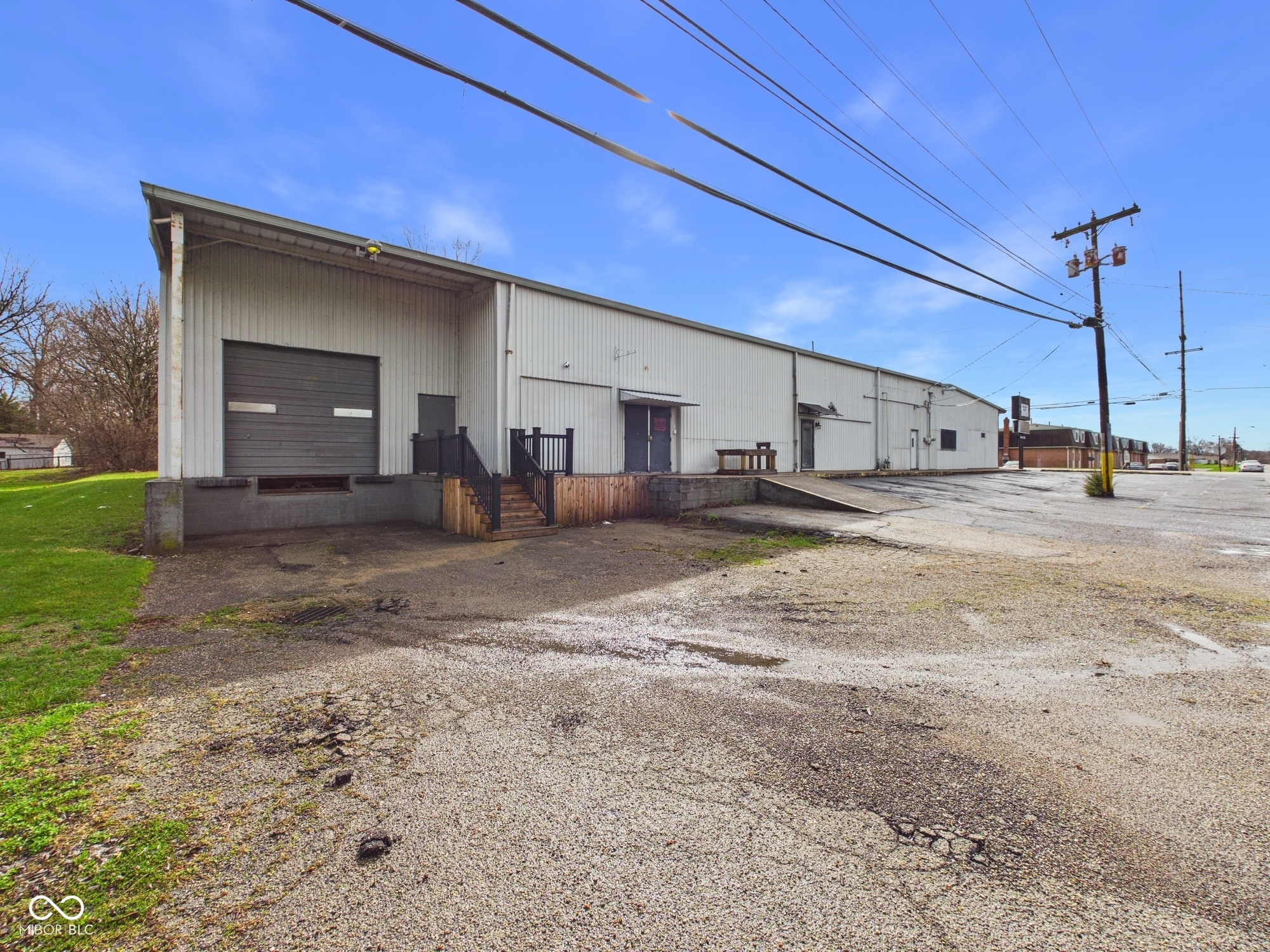 2500 E 10th Street