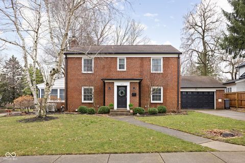 Photo of 105 Berkley Road, Indianapolis, IN 46208 (MLS # 22087439)