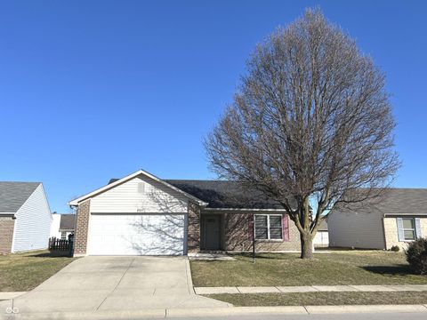 Photo of 17347 Pine Wood Lane, Westfield, IN 46074 (MLS # 22085710)
