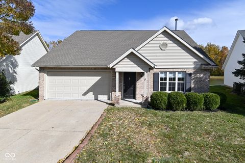 Photo of 15015 Silver Thorne Way, Carmel, IN 46033 (MLS # 22069725)
