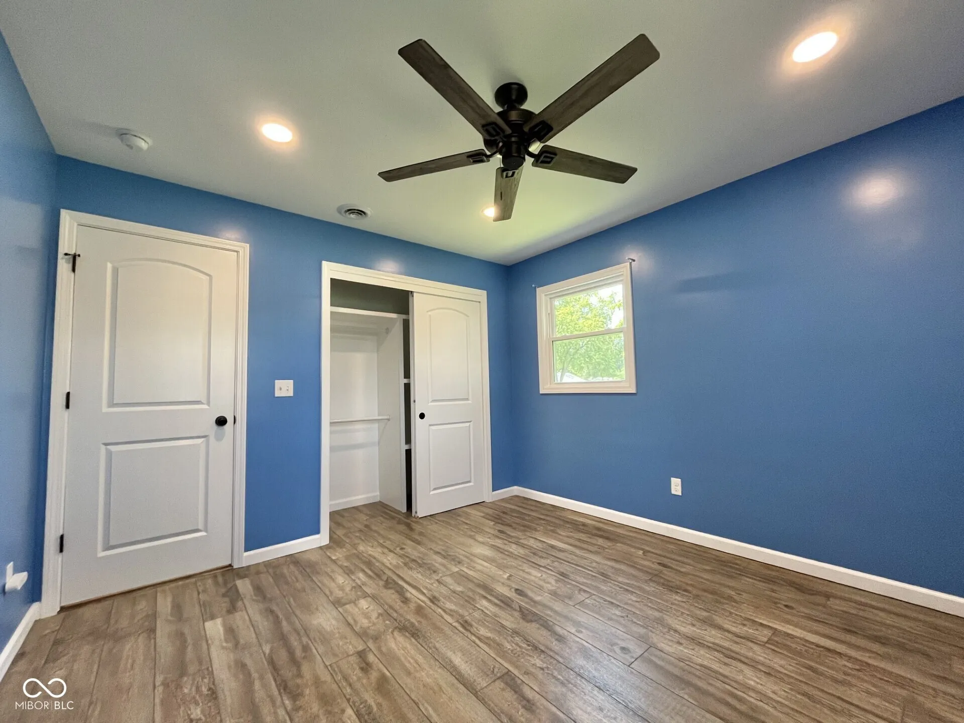 Seymour, Indiana 47274, United States, 3 Bedrooms Bedrooms, ,2 BathroomsBathrooms,Residential,Pending,166206