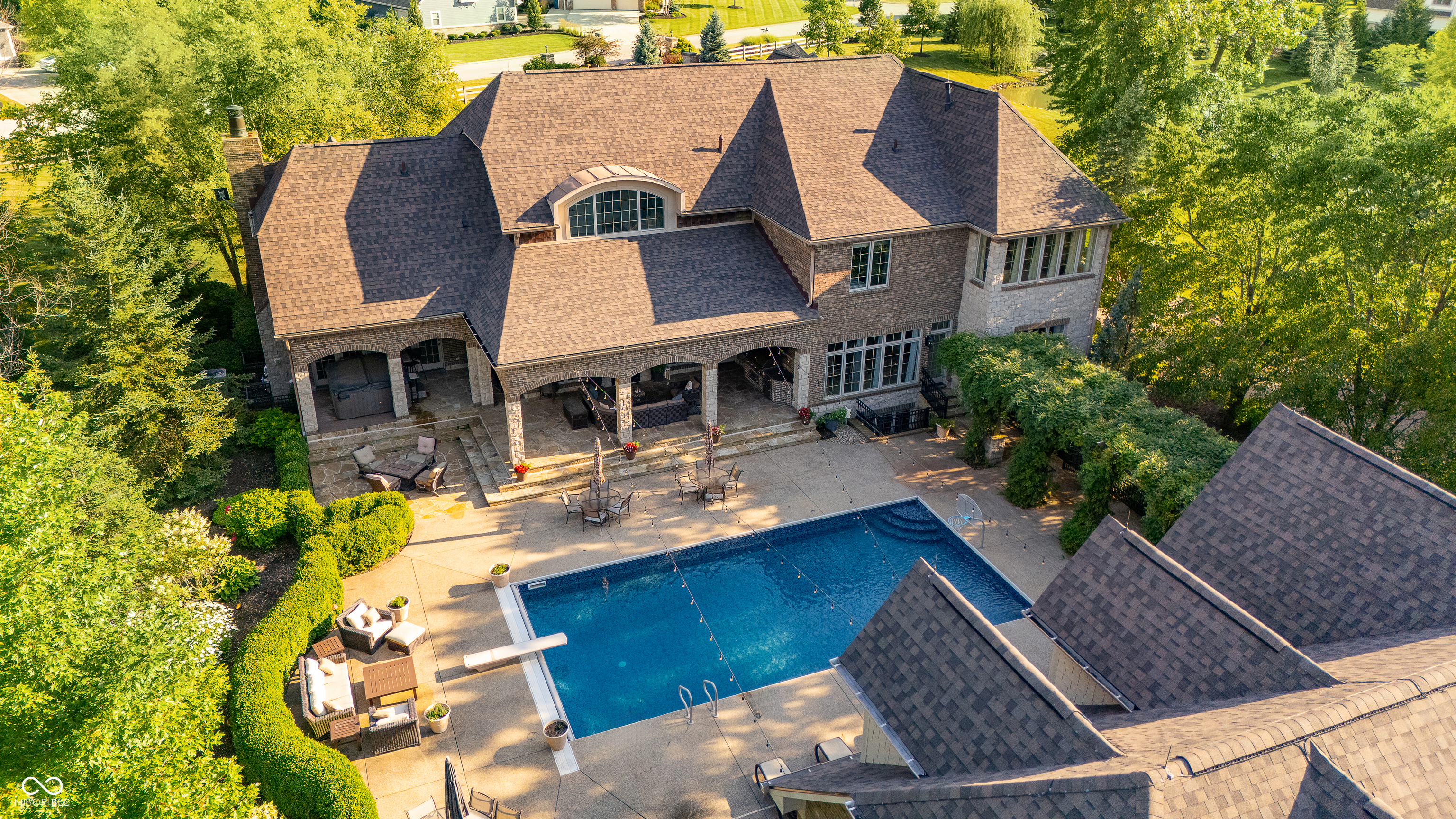 5030 Nightshade Lane