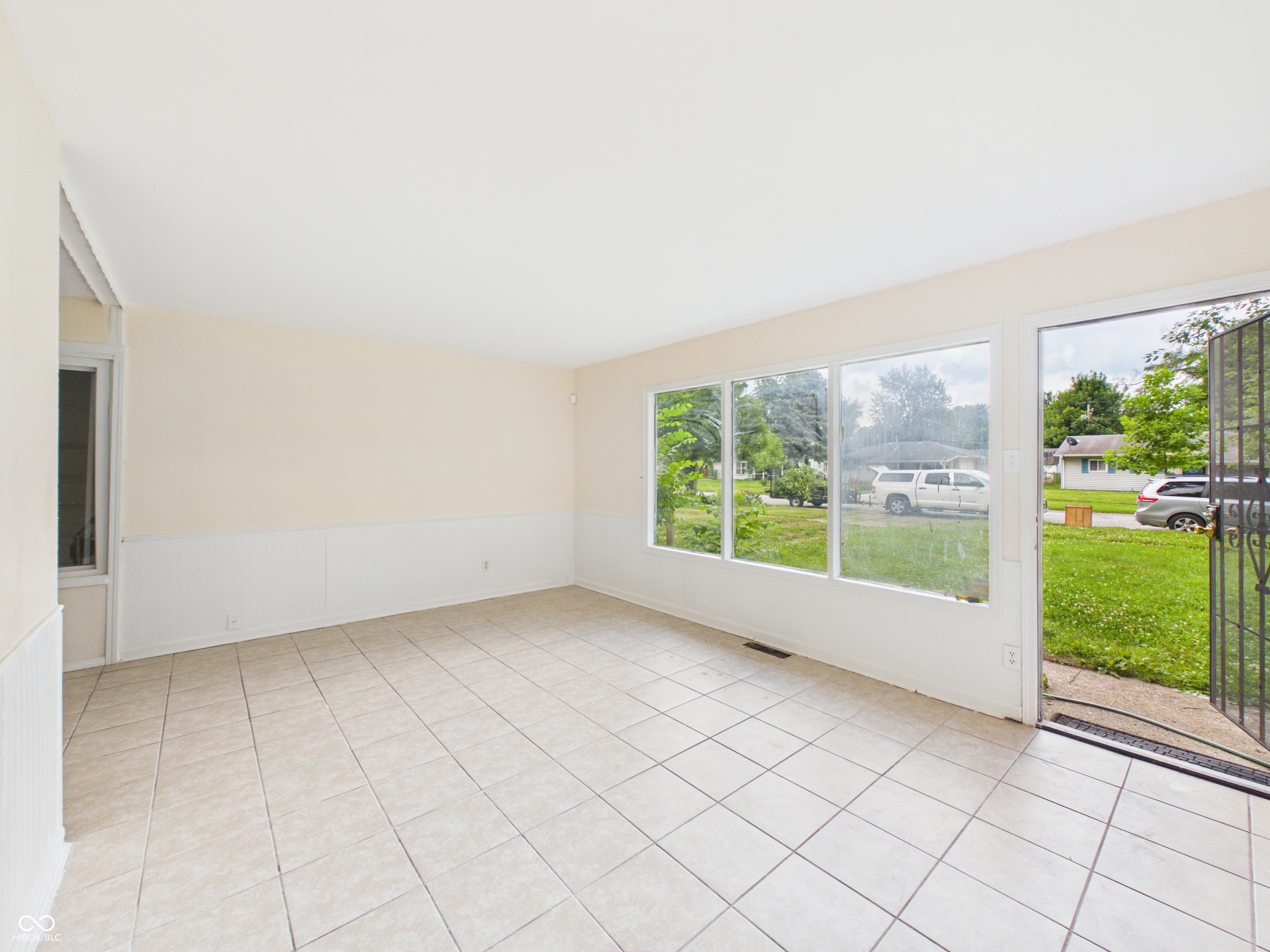 4338 Thrush Drive
