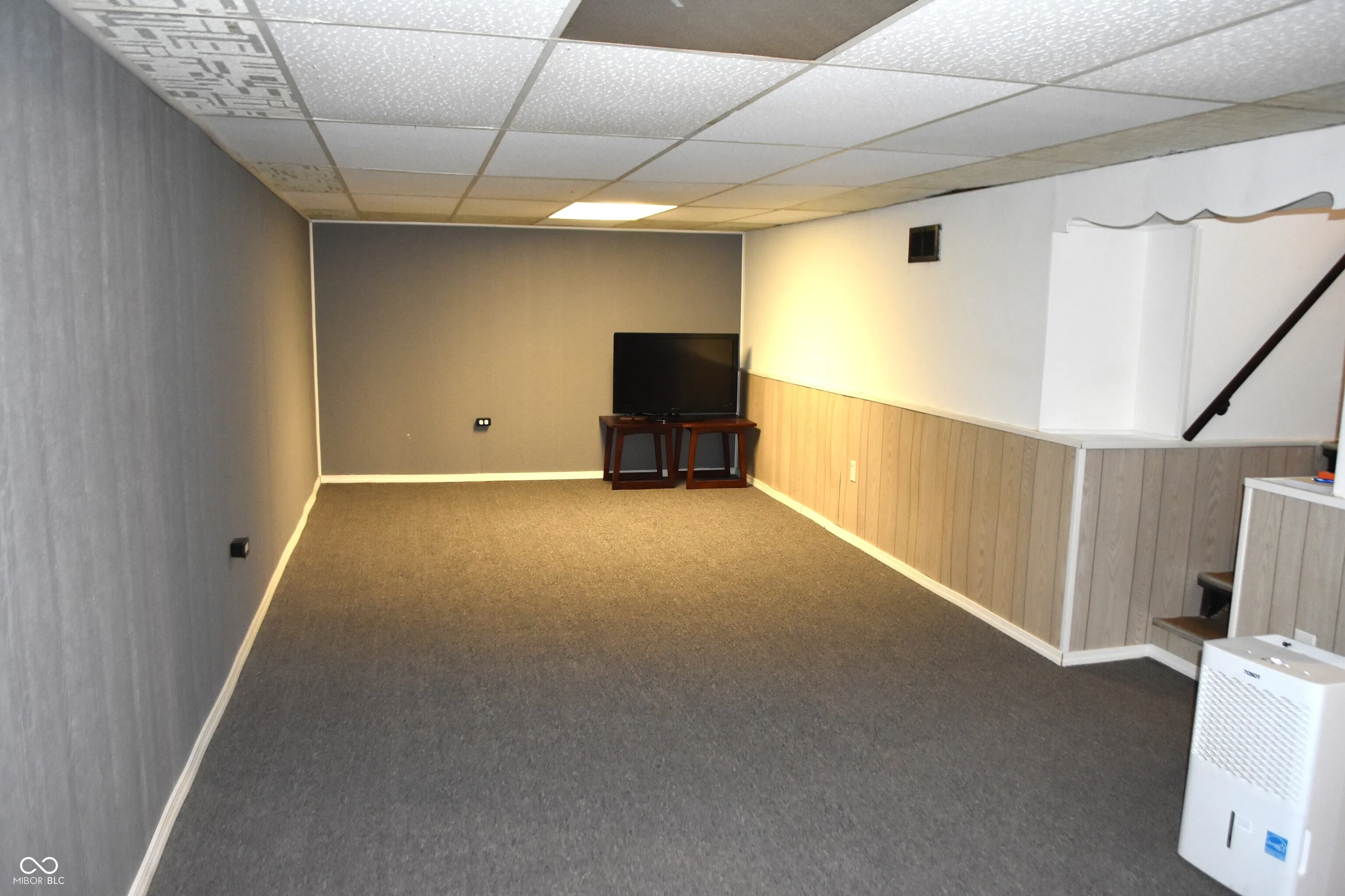 Beech Grove, Indiana 46107, United States, 2 Bedrooms Bedrooms, ,1 BathroomBathrooms,Residential,Active,228503