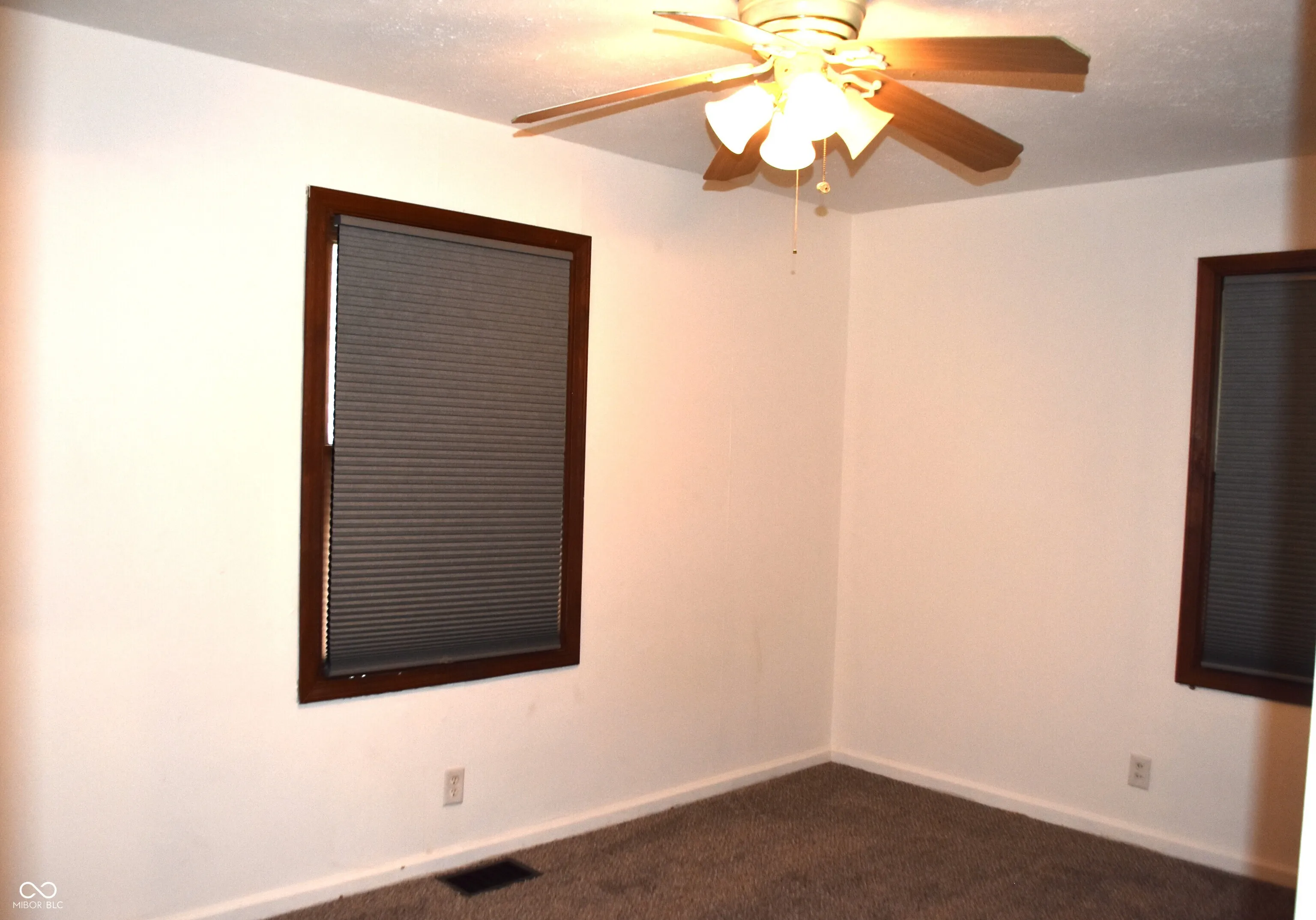 Beech Grove, Indiana 46107, United States, 2 Bedrooms Bedrooms, ,1 BathroomBathrooms,Residential,Active,228503