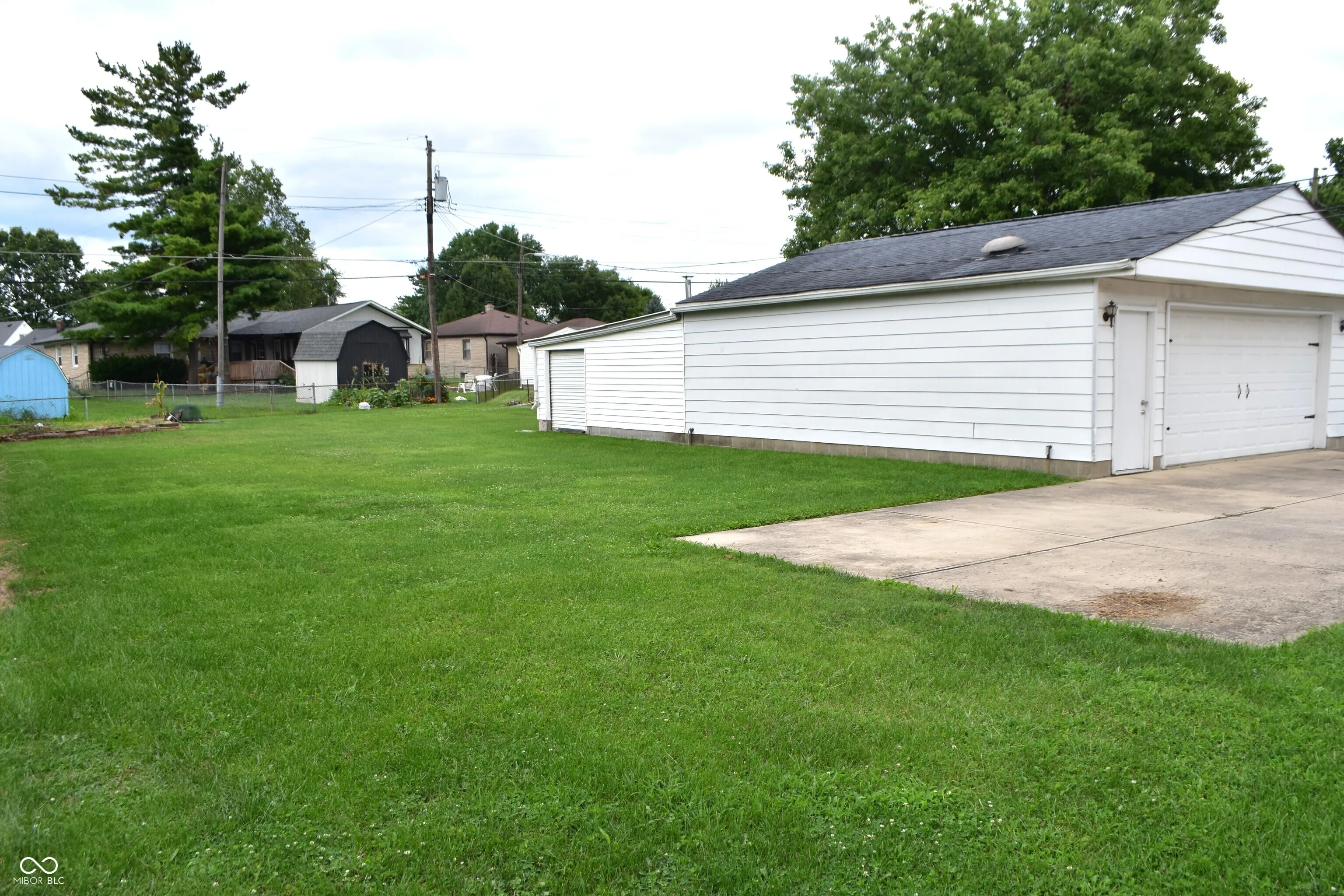 Beech Grove, Indiana 46107, United States, 2 Bedrooms Bedrooms, ,1 BathroomBathrooms,Residential,Active,228503