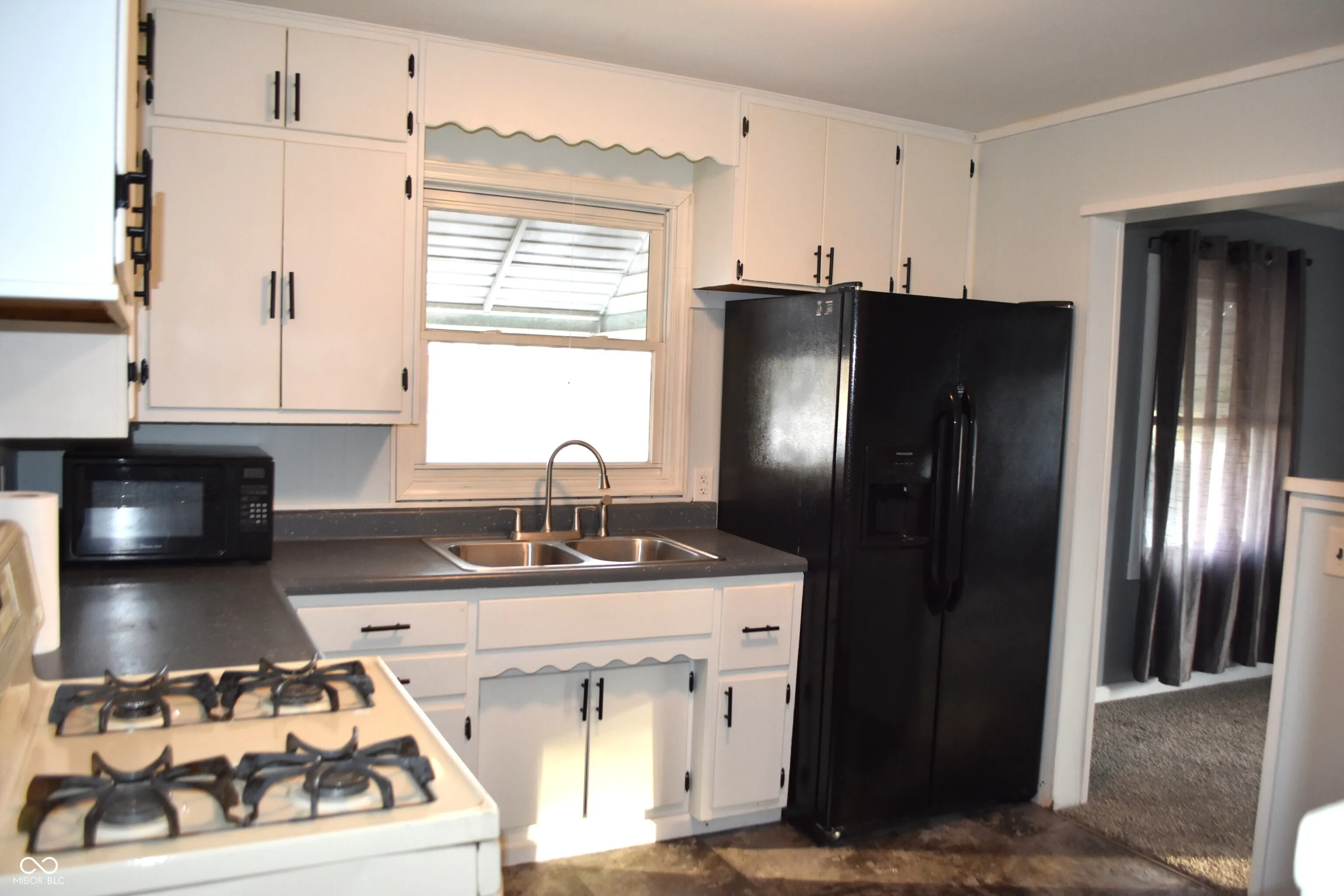 Beech Grove, Indiana 46107, United States, 2 Bedrooms Bedrooms, ,1 BathroomBathrooms,Residential,Active,228503