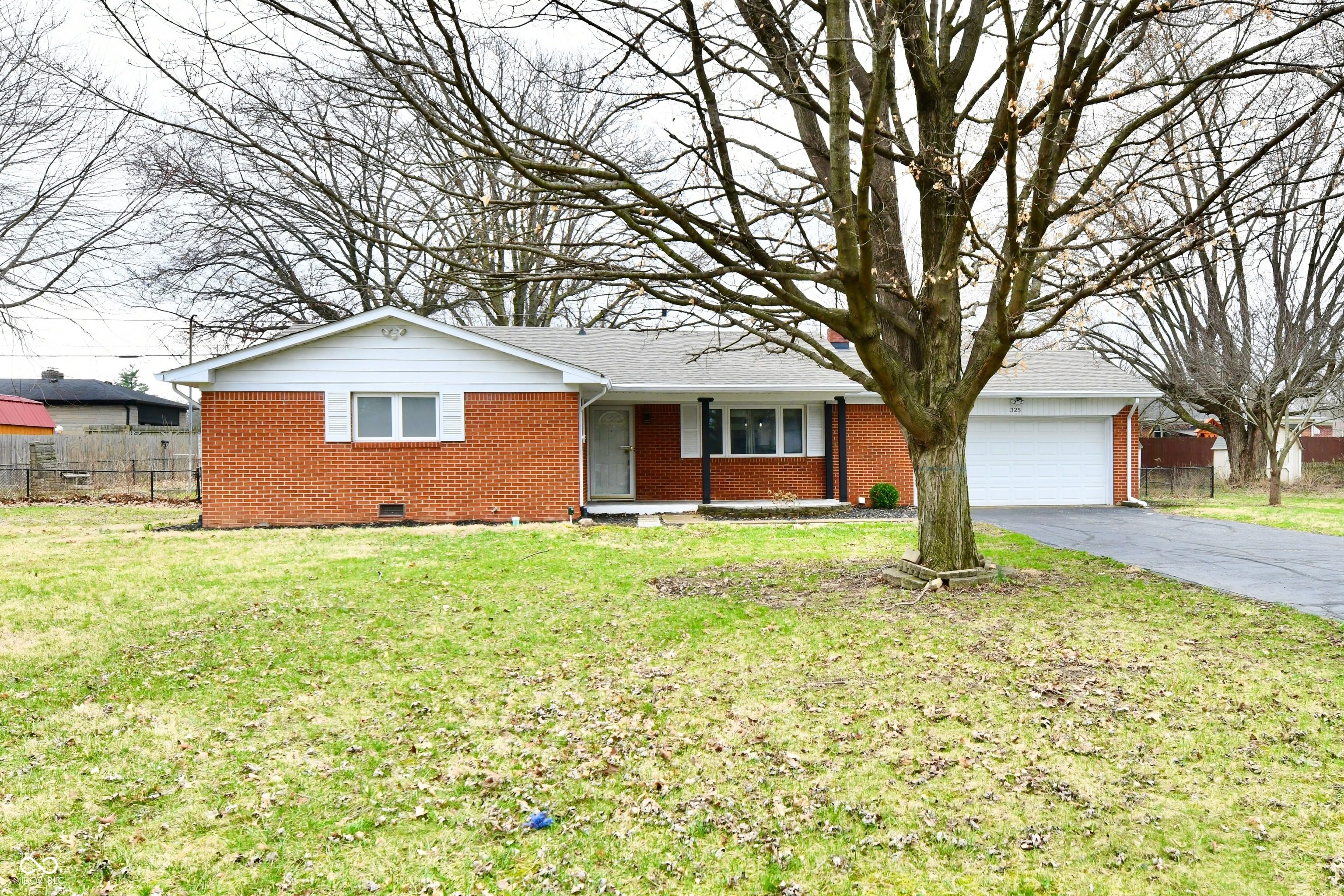 325 E Brunswick Avenue