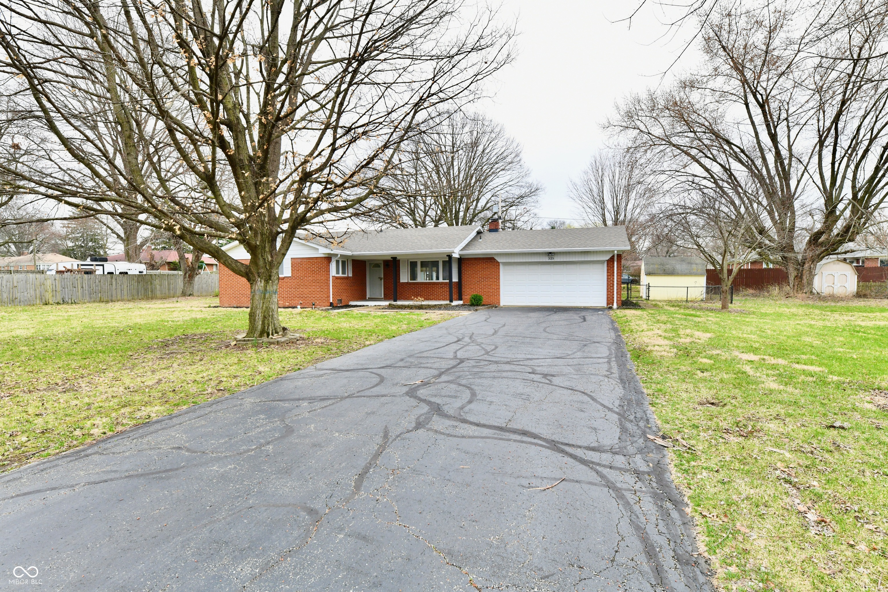 325 E Brunswick Avenue