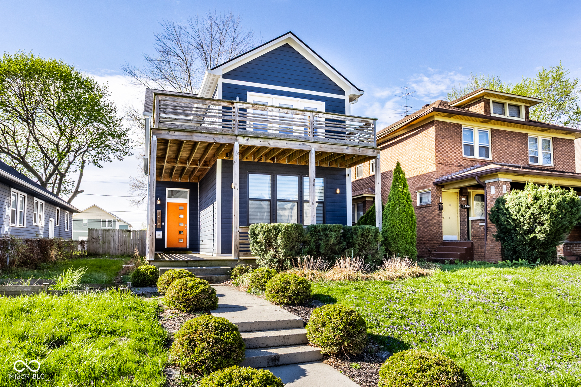 1615 Woodlawn Avenue