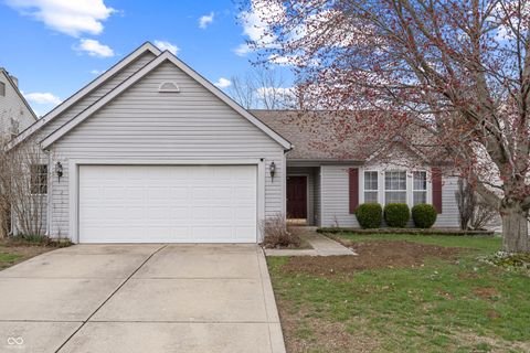 Photo of 6924 Caro Drive, Indianapolis, IN 46214 (MLS # 22089767)