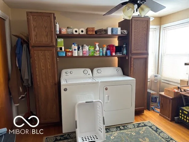 Columbus, Indiana 47203, United States, 2 Bedrooms Bedrooms, ,1 BathroomBathrooms,Residential,Active,2429