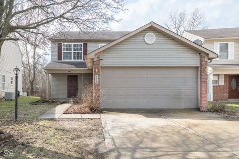 Photo of 4413 Barharbor Court, Indianapolis, IN 46268 (MLS # 22087818)