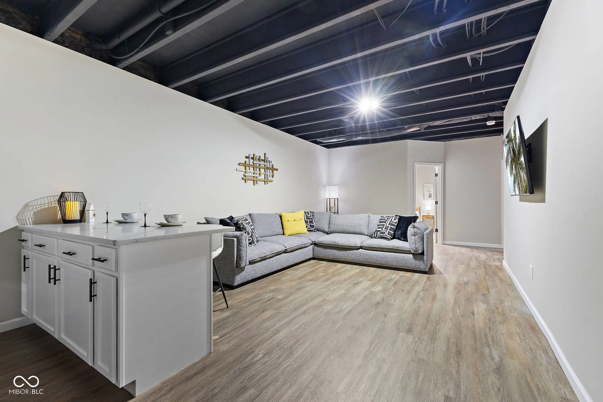 Whitestown, Indiana 46075, United States, 6 Bedrooms Bedrooms, ,4 BathroomsBathrooms,Residential,Active,277