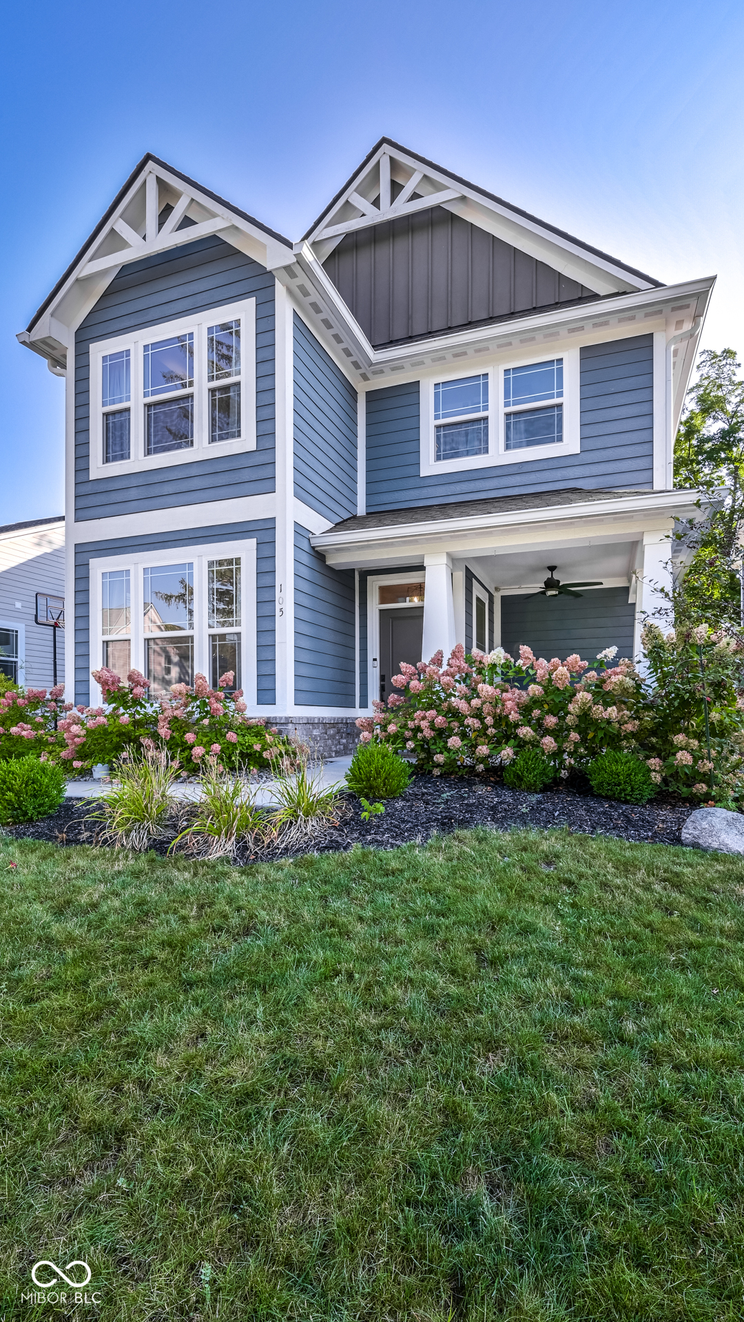 105 Thomas Point Drive