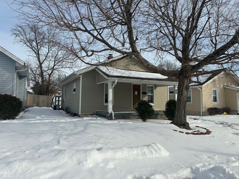 Photo of 69 N 16th Avenue, Beech Grove, IN 46107 (MLS # 22083217)