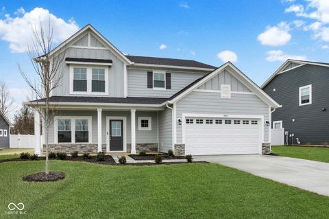 Photo of 1407 Mahoning Road, Sheridan, IN 46069 (MLS # 22090972)