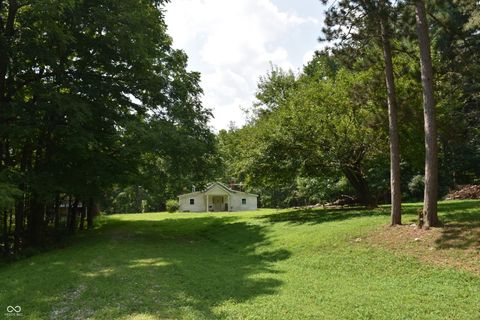 Photo of 1715 Orchard Hills Road, Martinsville, IN 46151 (MLS # 22056872)