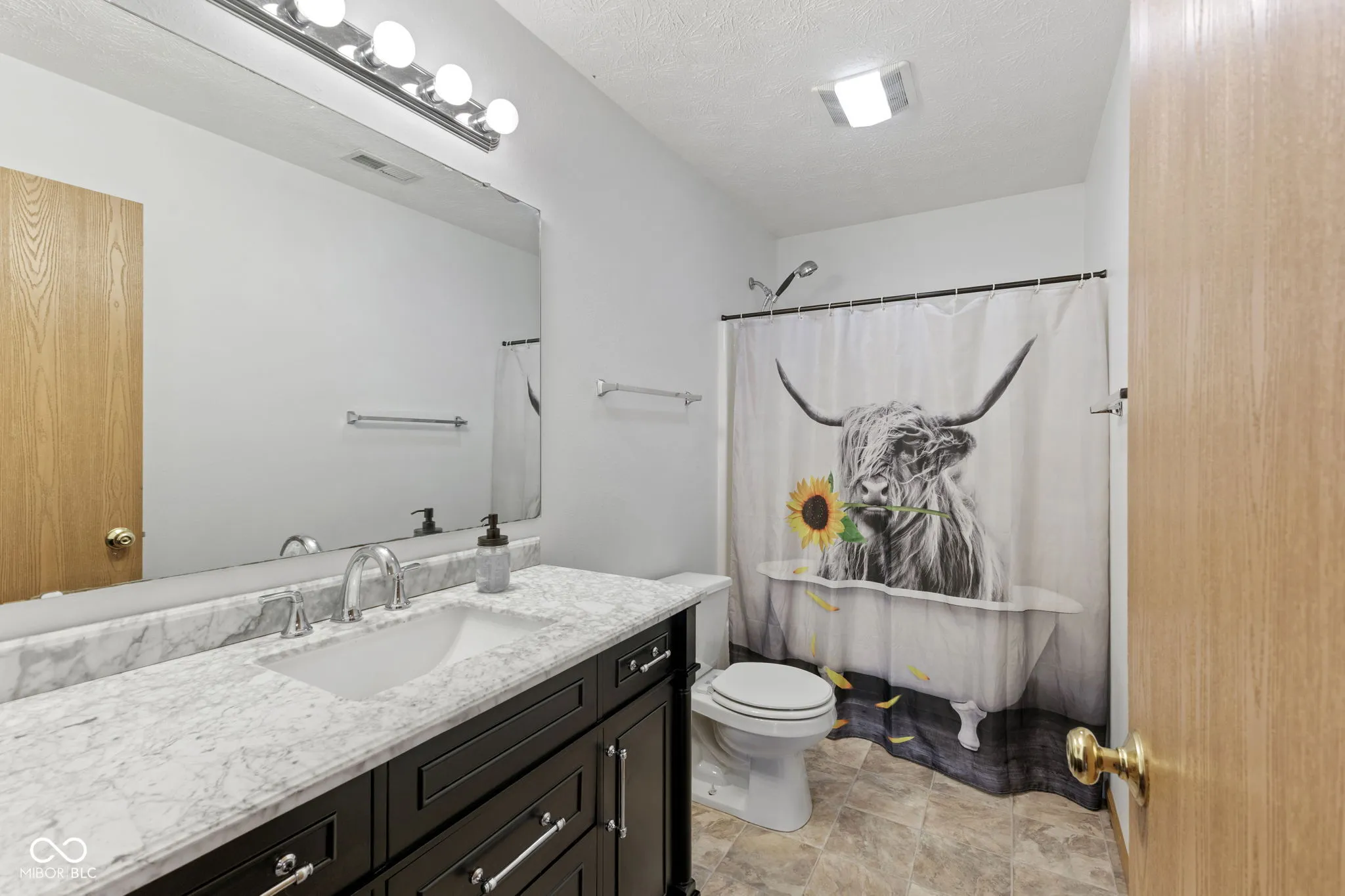 Lafayette, Indiana 47909, United States, 4 Bedrooms Bedrooms, ,3 BathroomsBathrooms,Residential,Pending,79653