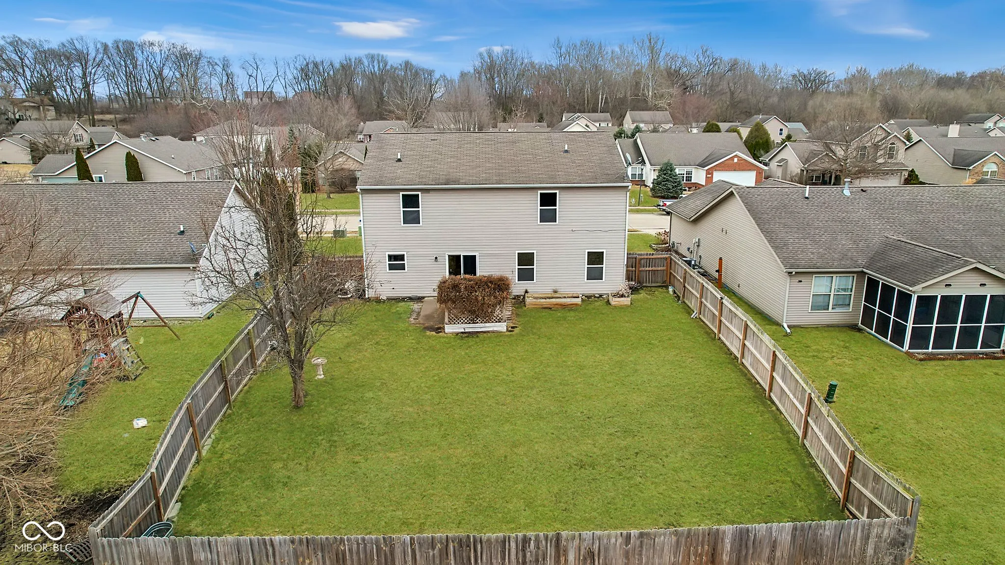 Lafayette, Indiana 47909, United States, 4 Bedrooms Bedrooms, ,3 BathroomsBathrooms,Residential,Pending,79653