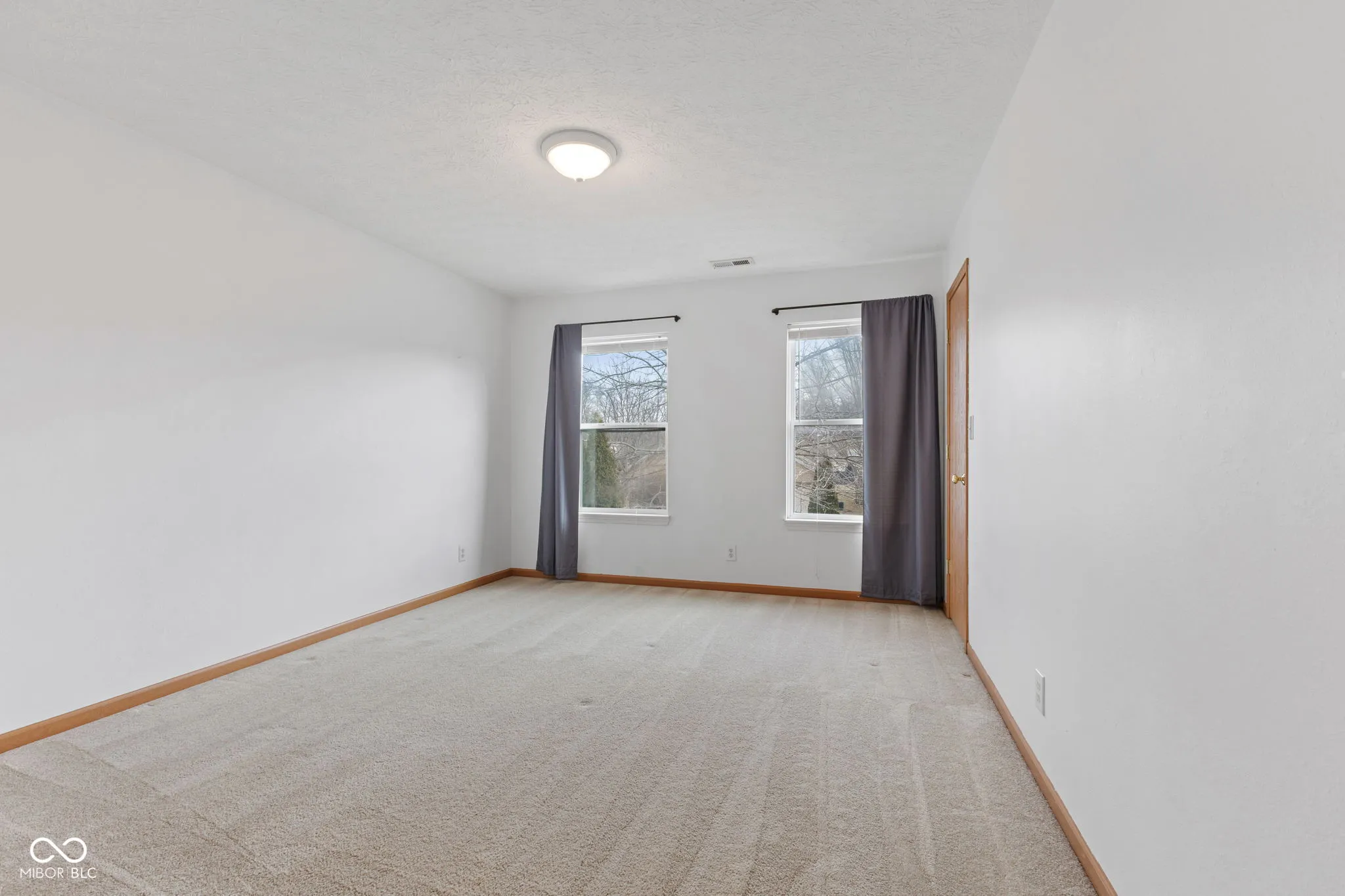 Lafayette, Indiana 47909, United States, 4 Bedrooms Bedrooms, ,3 BathroomsBathrooms,Residential,Pending,79653