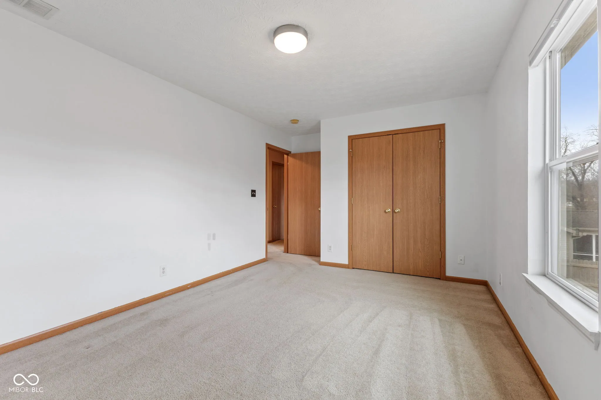 Lafayette, Indiana 47909, United States, 4 Bedrooms Bedrooms, ,3 BathroomsBathrooms,Residential,Pending,79653