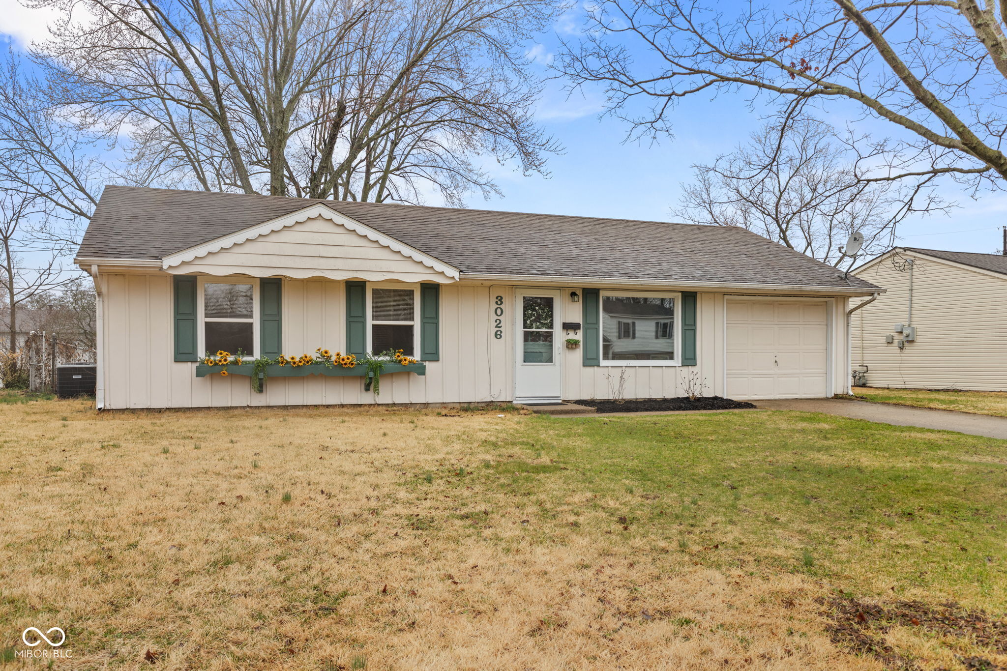 3026 Hawcreek Boulevard