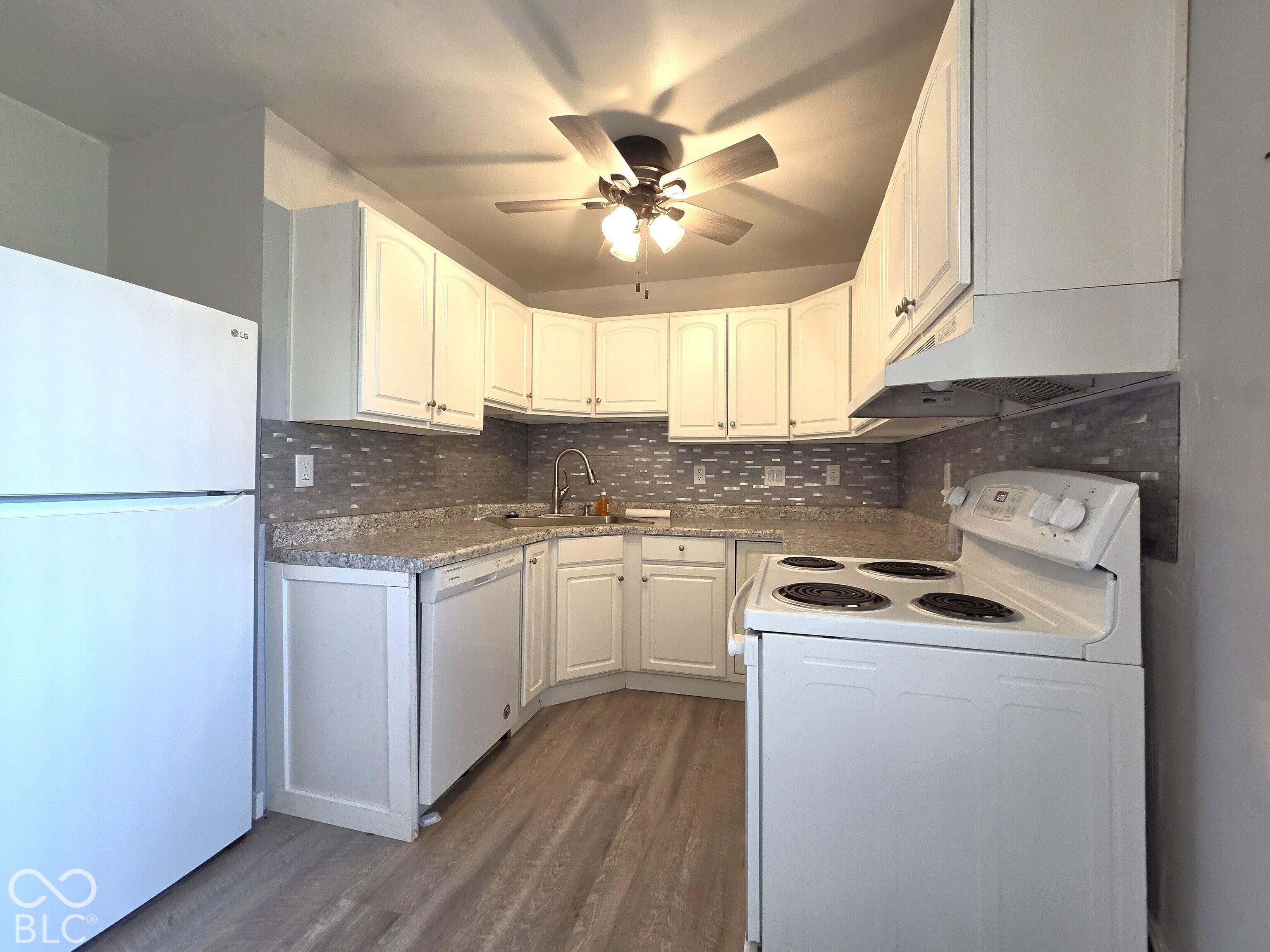 1221 Elk Lane