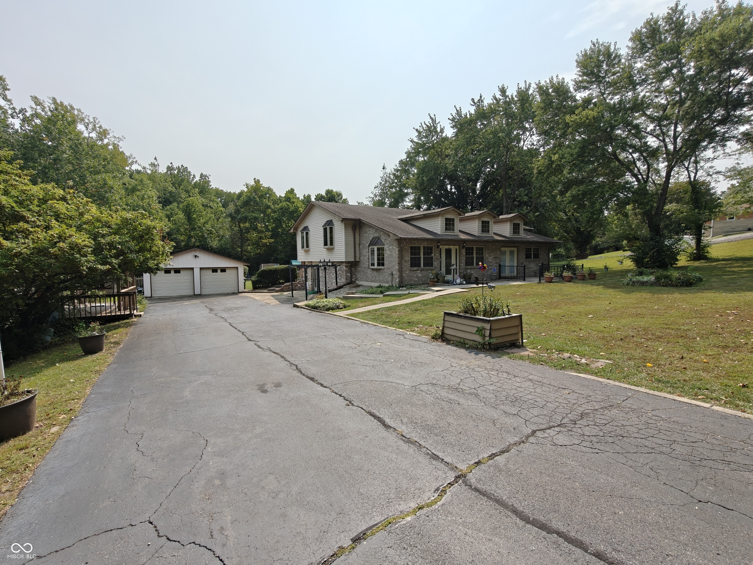 6691 E County Road 300 S