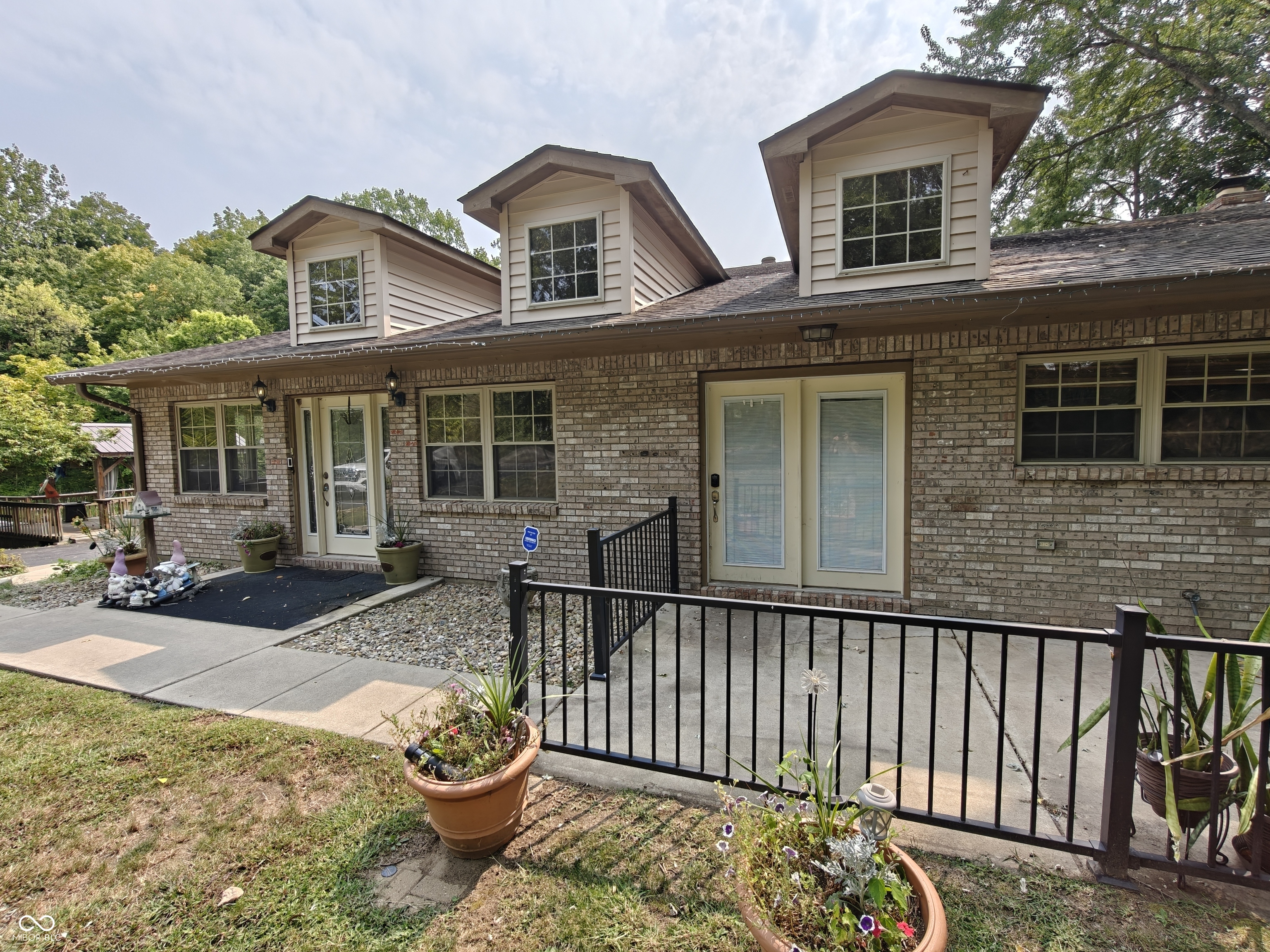 6691 E County Road 300 S