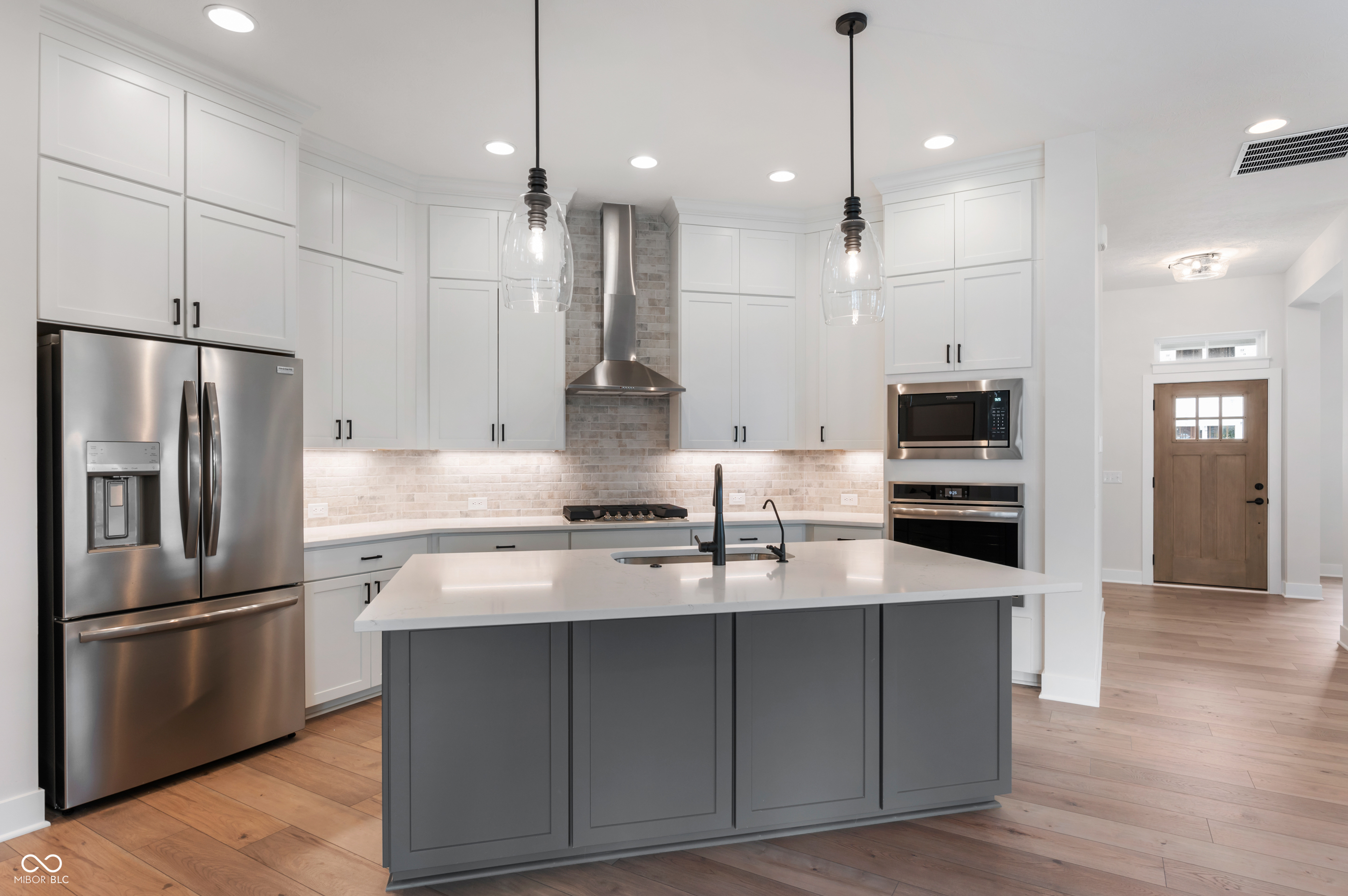 1235 Chatham Hills Boulevard