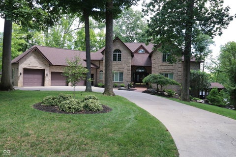 Photo of 231 Lakeshore Drive, Batesville, IN 47006 (MLS # 22122063)