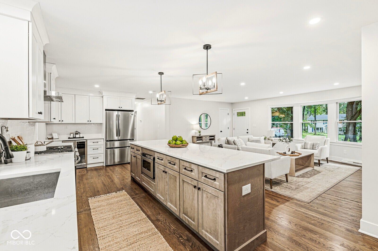 9224 Crestview Drive