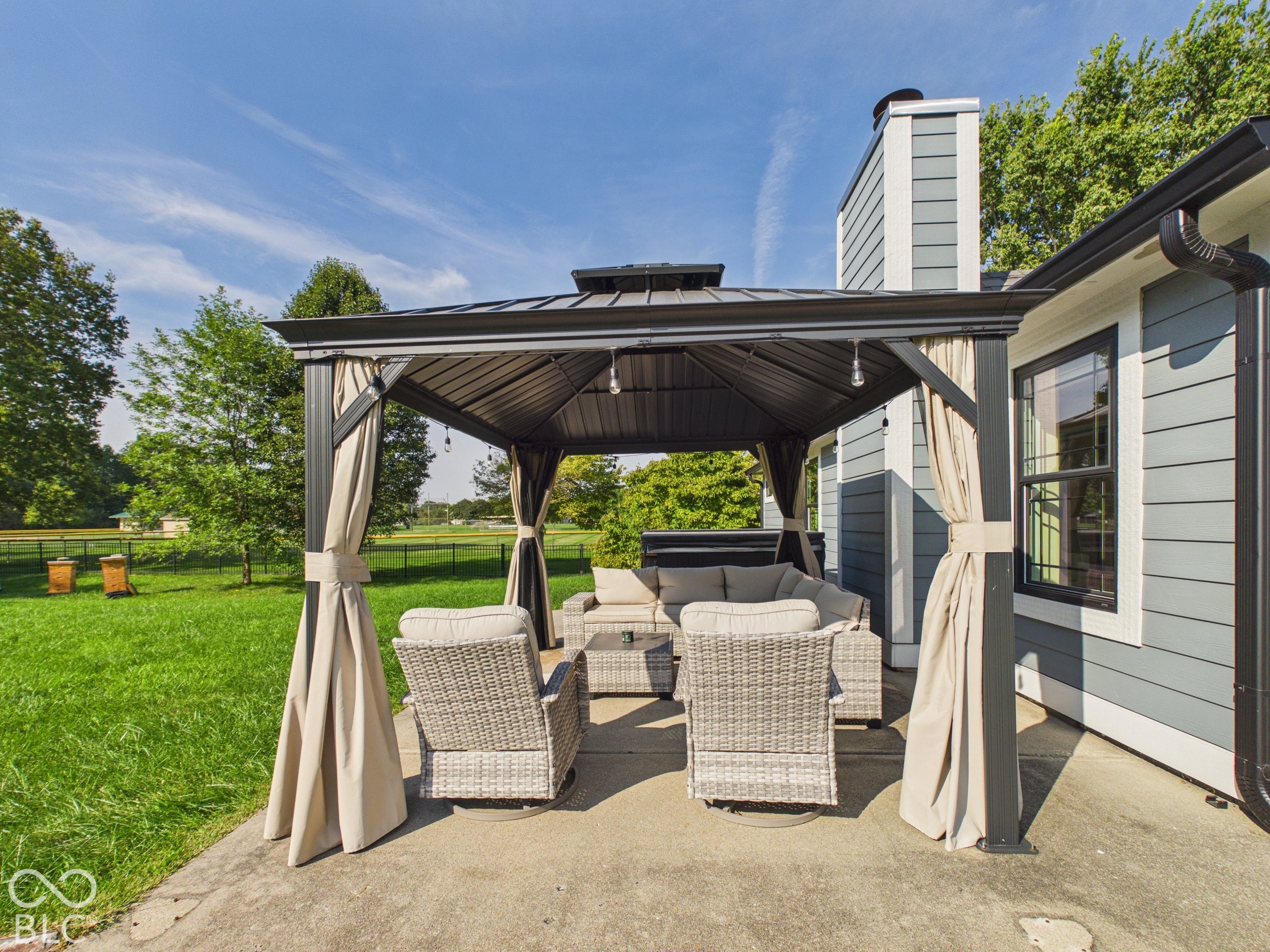 8801 Harrison Parkway
