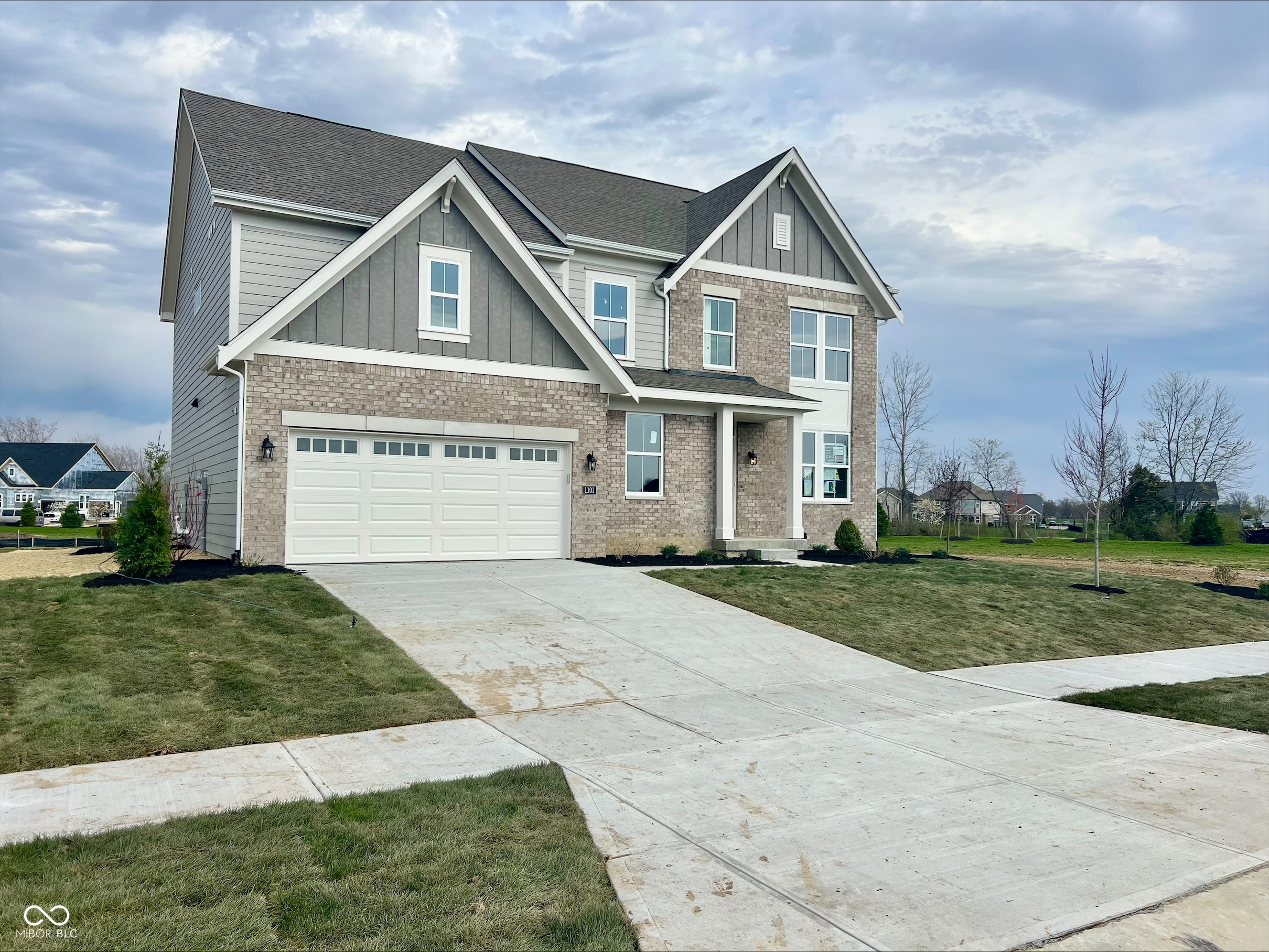 1101 Knoll Court