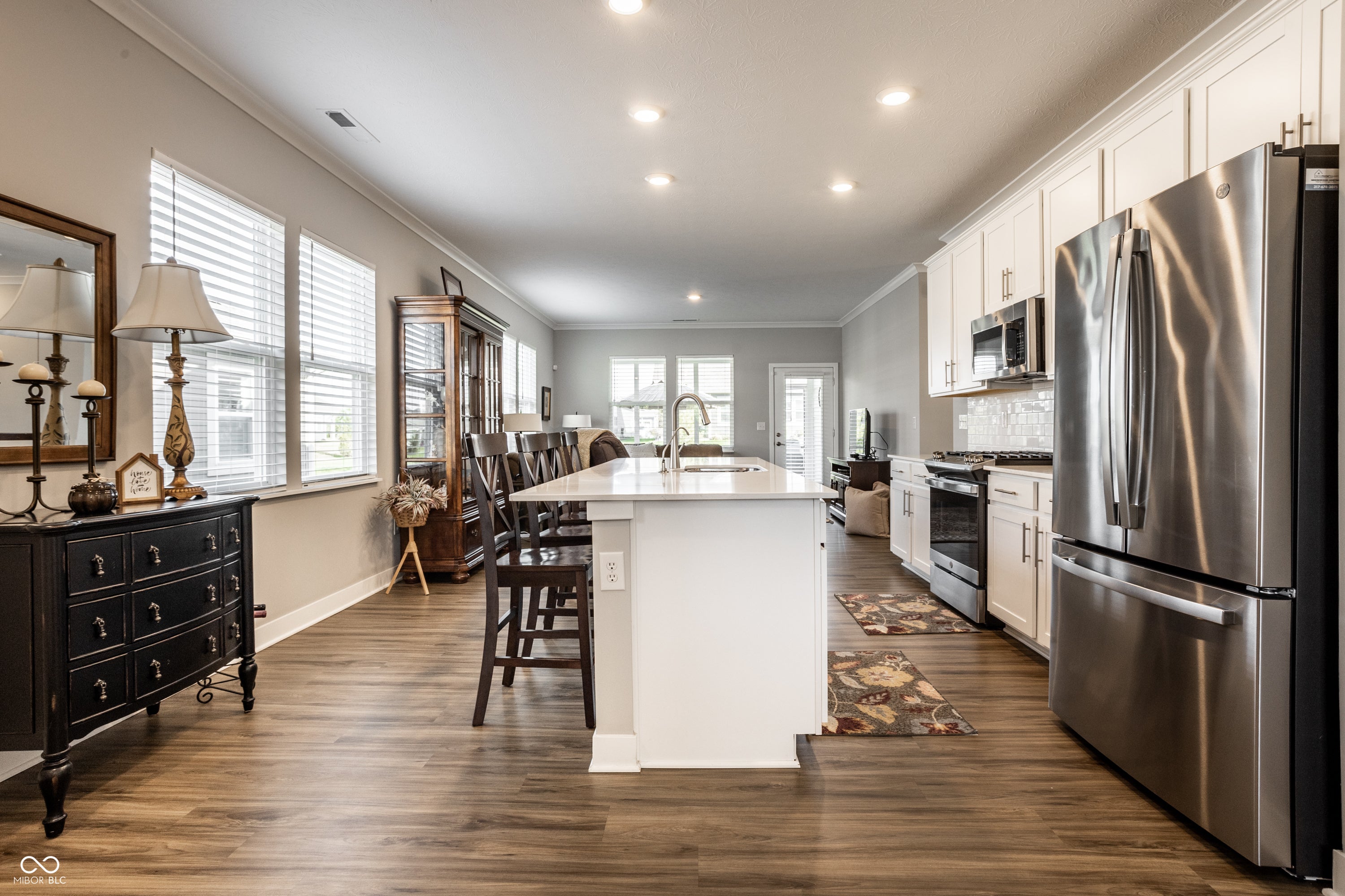 818 Ehrlich Lane