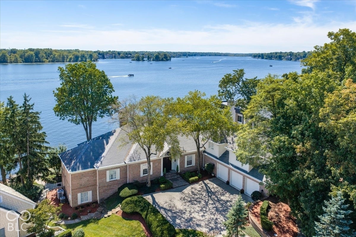 9652 Nautilus Circle