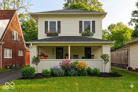 Photo of 4714 N Kenwood Avenue, Indianapolis, IN 46208 (MLS # 22100590)